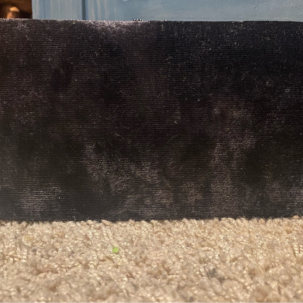 Vintage Velvet purse - Picture 2 of 6